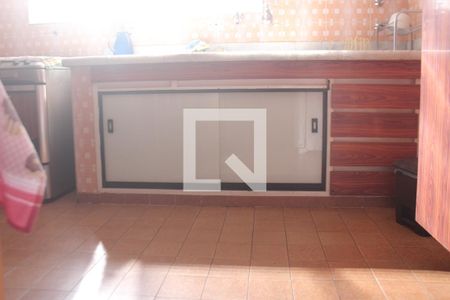 Casa à venda com 250m², 4 quartos e 2 vagasCozinha