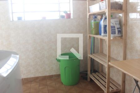 Casa à venda com 250m², 4 quartos e 2 vagasarea de serviço