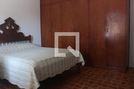 Casa à venda com 250m², 4 quartos e 2 vagasSuíte