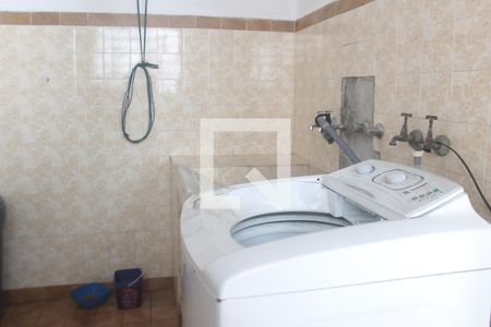 Casa à venda com 250m², 4 quartos e 2 vagasarea de serviço