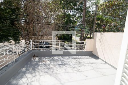 Casa à venda com 180m², 2 quartos e 1 vaga Casa à venda com 180m², 2 quartos e 1 vagaQuarto 1 Varanda