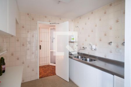 Casa à venda com 180m², 2 quartos e 1 vaga Casa à venda com 180m², 2 quartos e 1 vagaCozinha