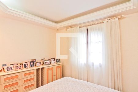 Casa à venda com 530m², 4 quartos e 6 vagas Casa à venda com 530m², 4 quartos e 6 vagasSuíte 2