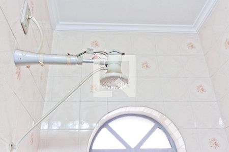 Casa à venda com 530m², 4 quartos e 6 vagas Casa à venda com 530m², 4 quartos e 6 vagasEdícula - Banheiro da Suíte