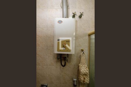 Casa à venda com 190m², 5 quartos e 3 vagas Casa à venda com 190m², 5 quartos e 3 vagasBanheiro Social 1