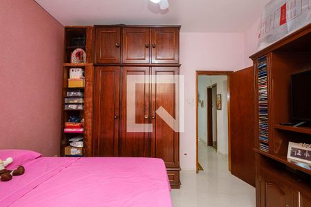 Casa à venda com 190m², 5 quartos e 3 vagas Casa à venda com 190m², 5 quartos e 3 vagasQuarto 5