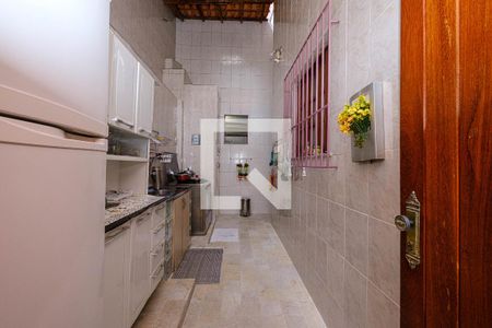 Casa à venda com 190m², 5 quartos e 3 vagas Casa à venda com 190m², 5 quartos e 3 vagasCozinha da Churrasqueira