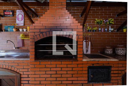 Casa à venda com 190m², 5 quartos e 3 vagas Casa à venda com 190m², 5 quartos e 3 vagasChurrasqueira