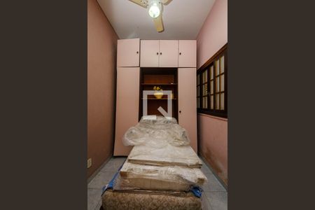 Casa à venda com 190m², 5 quartos e 3 vagas Casa à venda com 190m², 5 quartos e 3 vagasQuarto de Serviço