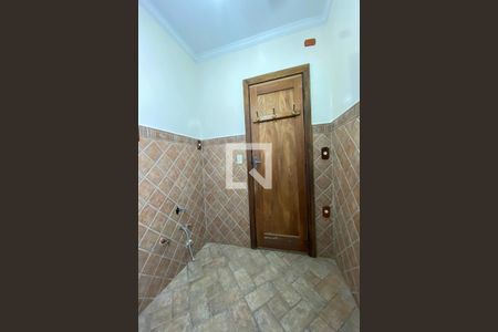 Casa à venda com 430m², 5 quartos e 5 vagasBanheiro da Suíte 