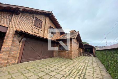 Casa à venda com 430m², 5 quartos e 5 vagasÁrea Externa