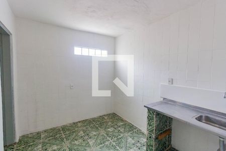Cozinha de casa para alugar com 1 quarto, 30m² em Vila California, São Paulo