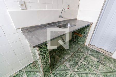 Cozinha de casa para alugar com 1 quarto, 30m² em Vila California, São Paulo