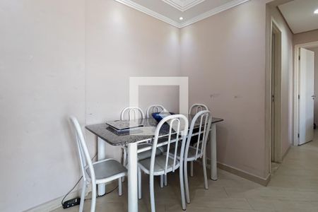 Sala de apartamento para alugar com 2 quartos, 53m² em Vila das Palmeiras, Guarulhos
