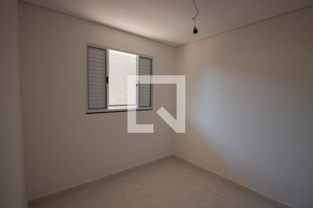 Quarto 2 de casa de condomínio para alugar com 2 quartos, 30m² em Itaquera, São Paulo