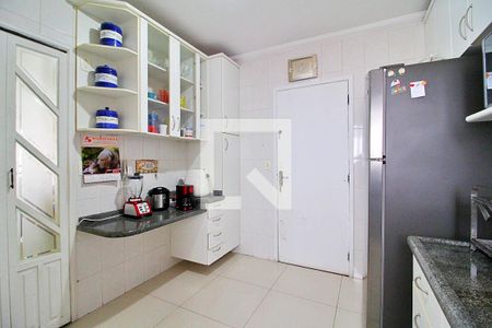 Apartamento à venda com 86m², 3 quartos e 2 vagasCozinha