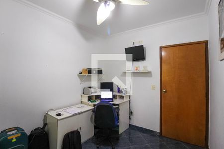 Casa à venda com 514m², 4 quartos e 8 vagas Casa à venda com 514m², 4 quartos e 8 vagasQuarto 3
