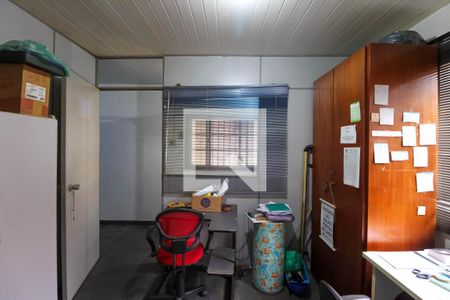 Casa à venda com 514m², 4 quartos e 8 vagas Casa à venda com 514m², 4 quartos e 8 vagasEscritório