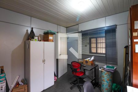 Casa à venda com 514m², 4 quartos e 8 vagas Casa à venda com 514m², 4 quartos e 8 vagasEscritório