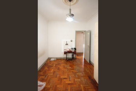 Casa à venda com 360m², 4 quartos e 3 vagas Casa à venda com 360m², 4 quartos e 3 vagasQuarto 03