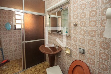 Casa à venda com 360m², 4 quartos e 3 vagas Casa à venda com 360m², 4 quartos e 3 vagasBanheiro