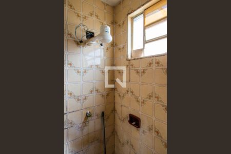 Casa à venda com 170m², 4 quartos e 2 vagas Casa à venda com 170m², 4 quartos e 2 vagasBanheiro da Suíte 2