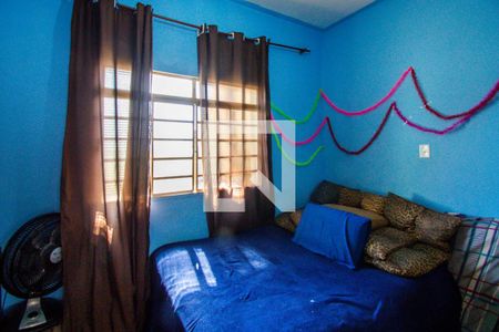 Casa à venda com 170m², 4 quartos e 2 vagas Casa à venda com 170m², 4 quartos e 2 vagasQuarto 2