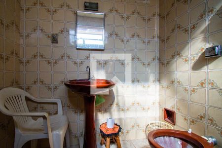 Casa à venda com 170m², 4 quartos e 2 vagas Casa à venda com 170m², 4 quartos e 2 vagasBanheiro da Suíte 2