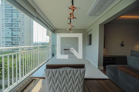 Varanda Integrada de apartamento para alugar com 2 quartos, 105m² em Vila Anastácio, São Paulo
