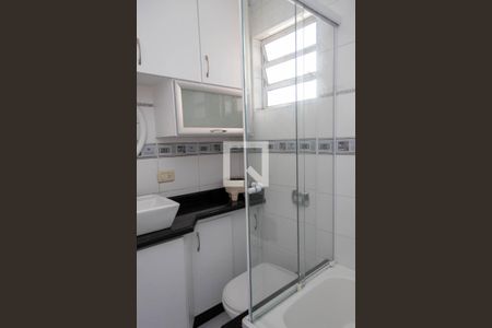 Apartamento à venda com 195m², 3 quartos e 3 vagas Apartamento à venda com 195m², 3 quartos e 3 vagasBanheiro