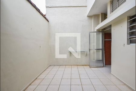 Casa à venda com 220m², 3 quartos e 2 vagasChurrasqueira 
