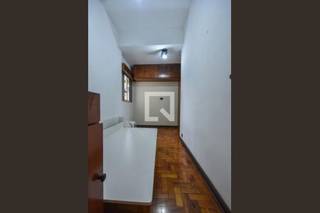 Casa à venda com 220m², 3 quartos e 2 vagasSuíte 02