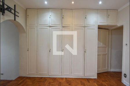 Casa à venda com 220m², 3 quartos e 2 vagasSuíte 01