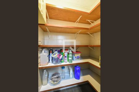 Casa à venda com 220m², 3 quartos e 2 vagasCozinha 