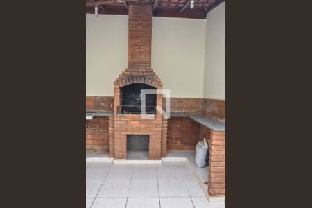 Casa à venda com 220m², 3 quartos e 2 vagasChurrasqueira 