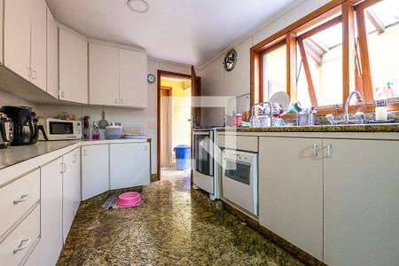 Casa à venda com 165m², 3 quartos e 2 vagas Casa à venda com 165m², 3 quartos e 2 vagasCozinha