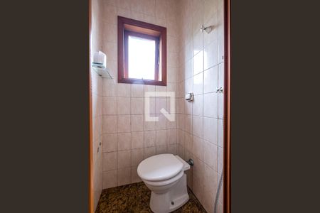 Casa à venda com 165m², 3 quartos e 2 vagas Casa à venda com 165m², 3 quartos e 2 vagasÁrea de Serviço - Banheiro