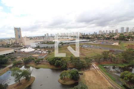 Apartamento para alugar com 241m², 4 quartos e 4 vagasVaranda com ofurô - Vista