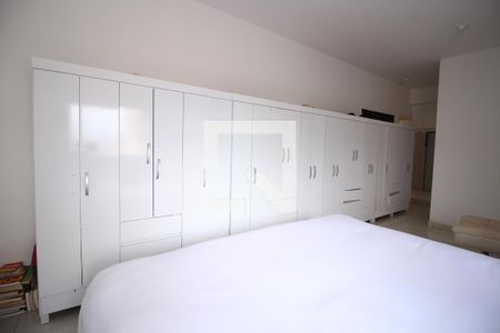 Apartamento para alugar com 241m², 4 quartos e 4 vagasSuíte 1