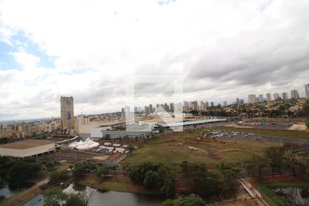 Apartamento para alugar com 241m², 4 quartos e 4 vagasVaranda com ofurô - Vista