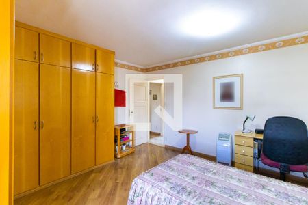Apartamento à venda com 185m², 3 quartos e 2 vagasQuarto 2