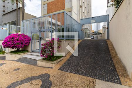Apartamento à venda com 185m², 3 quartos e 2 vagasFachada e portaria