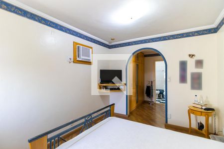 Apartamento à venda com 185m², 3 quartos e 2 vagasQuarto 1 - Suíte