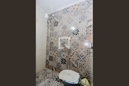 Casa à venda com 650m², 5 quartos e 6 vagasBanheiro da Piscina 