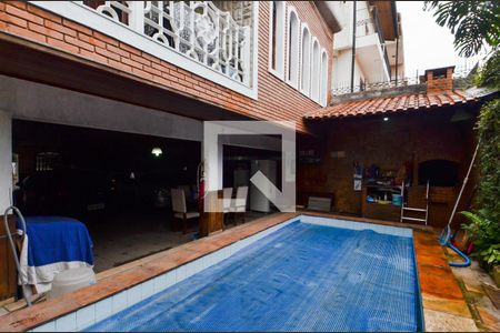 Casa à venda com 650m², 5 quartos e 6 vagasPiscina