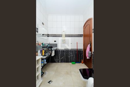 Casa à venda com 650m², 5 quartos e 6 vagasBanheiro da Suíte 3