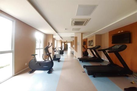 Apartamento à venda com 120m², 3 quartos e 1 vaga Apartamento à venda com 120m², 3 quartos e 1 vagaÁrea comum - Academia