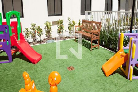 Apartamento à venda com 45m², 2 quartos e 1 vaga Apartamento à venda com 45m², 2 quartos e 1 vagaÁrea Comum - Playground