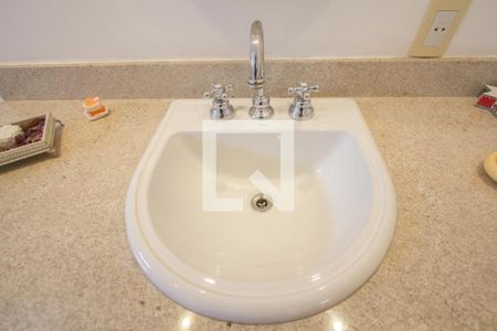 Casa à venda com 450m², 4 quartos e 4 vagasPia