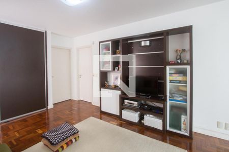 Casa à venda com 450m², 4 quartos e 4 vagasSaleta